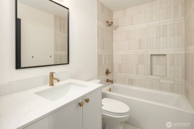 3616 Francis Avenue N, Seattle, WA 98103 - Photo 16