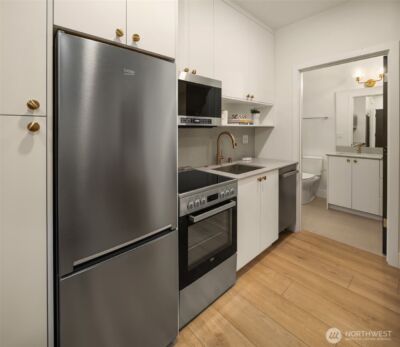 3616 Francis Avenue N, Seattle, WA 98103 - Photo 20