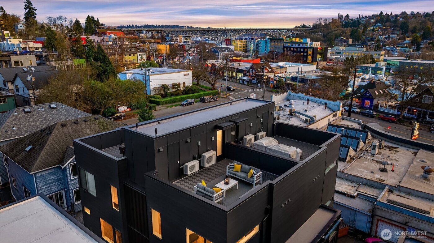 3616 Francis Avenue N, Seattle, WA 98103