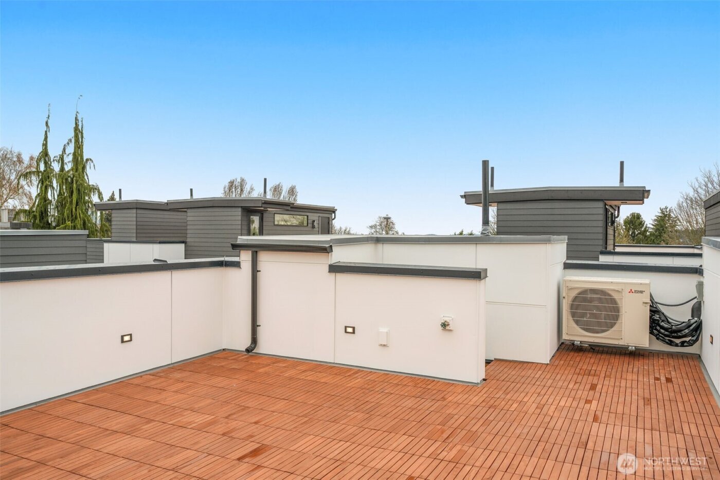 1125 A 10th Avenue E, Seattle, WA 98102