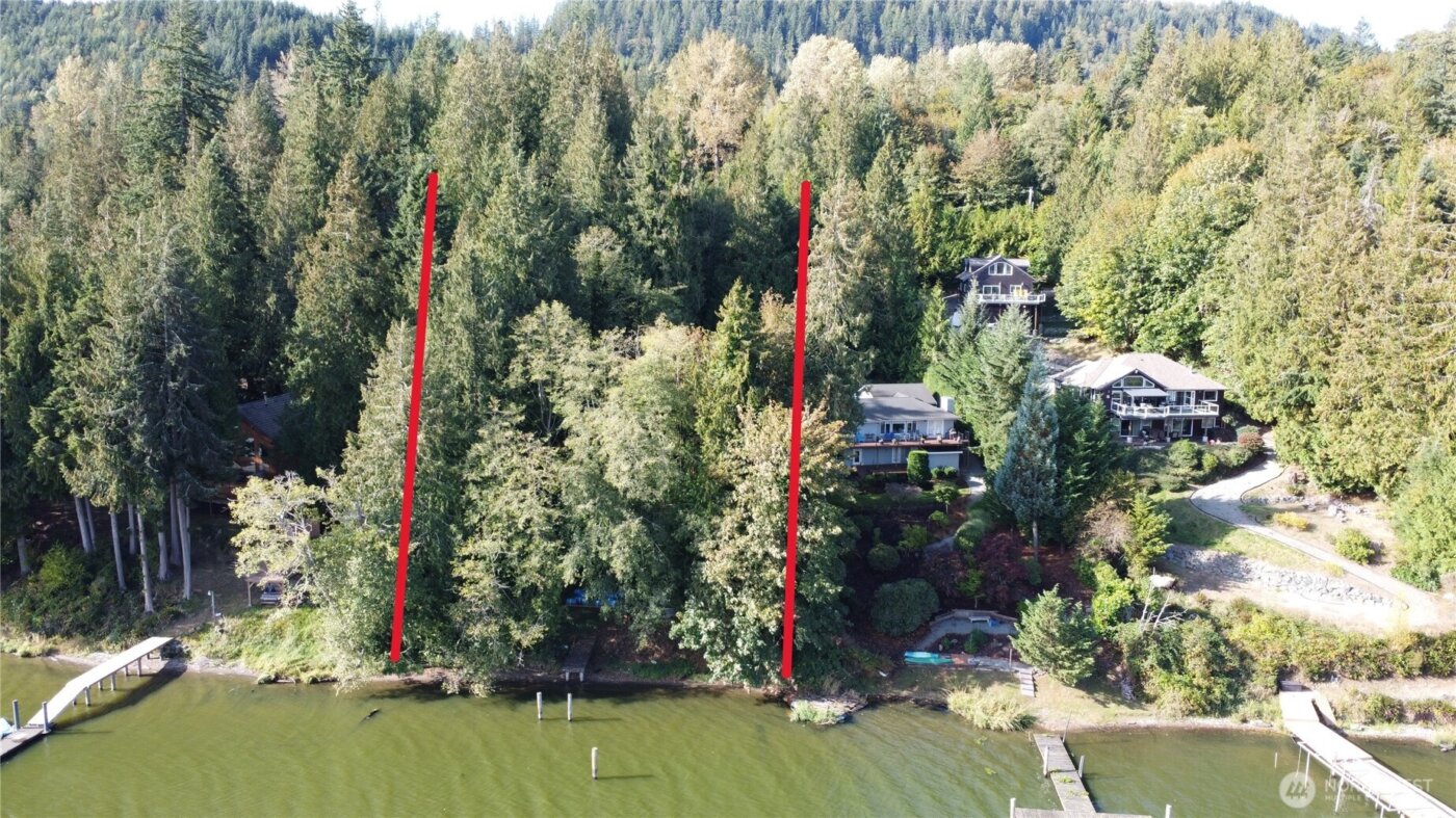 18895 W Big Lake Boulevard , Mount Vernon, WA 98274