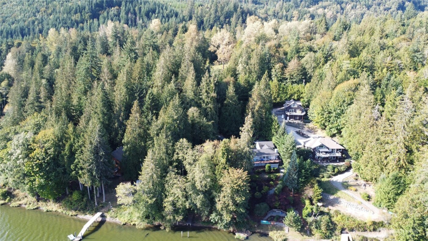 18895 W Big Lake Boulevard , Mount Vernon, WA 98274