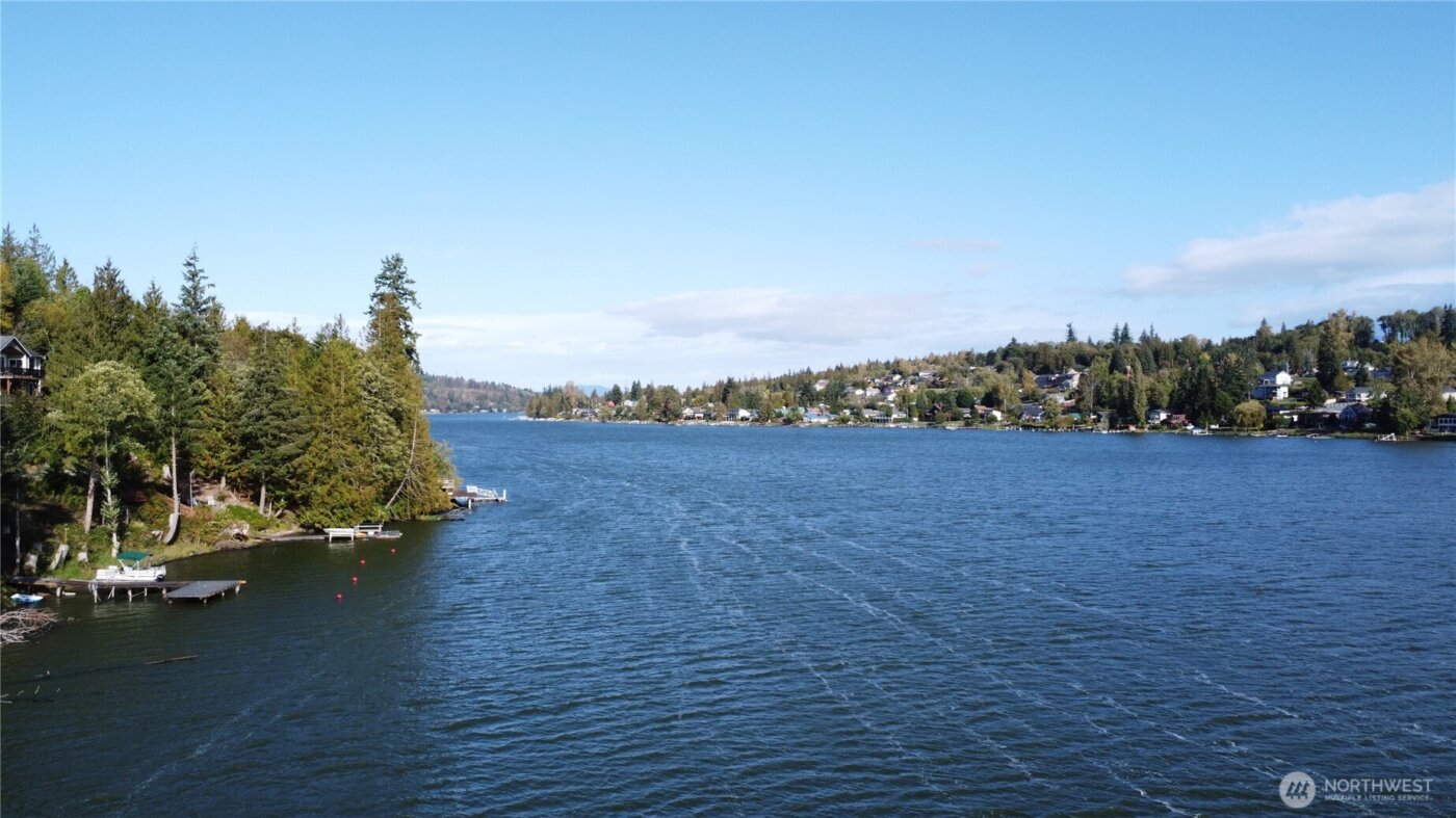 18895 W Big Lake Boulevard , Mount Vernon, WA 98274