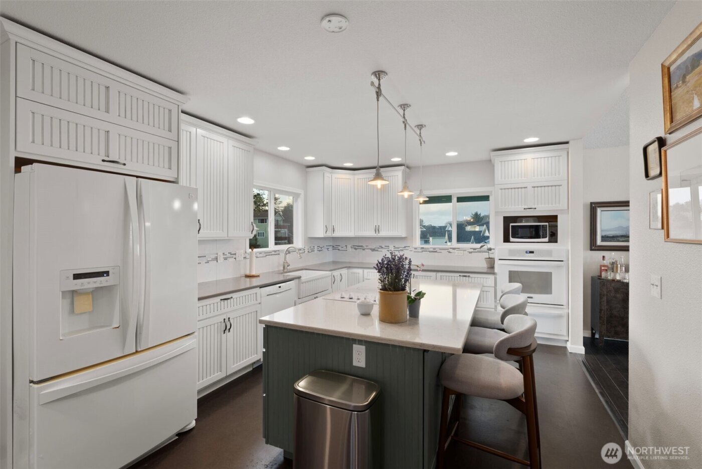 138 Sunrise Avenue SE, Ocean Shores, WA 98569