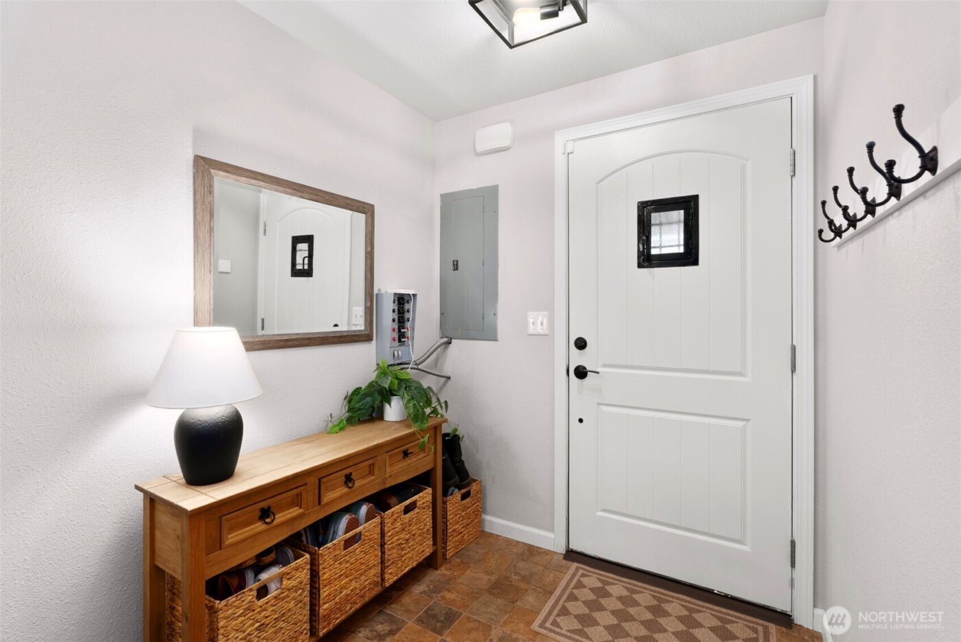 138 Sunrise Avenue SE, Ocean Shores, WA 98569