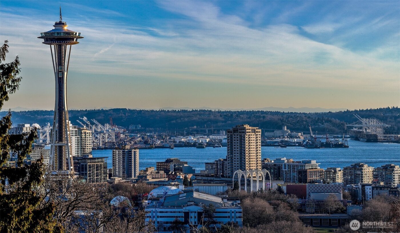 1238 3rd Avenue N, Seattle, WA 98109