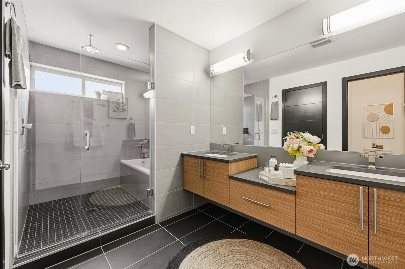 717 Martin Luther King Jr. Way S #B, Seattle, WA 98144