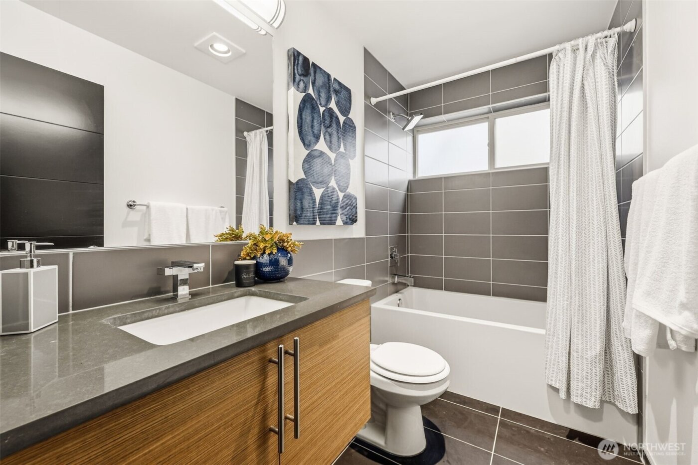 717 Martin Luther King Jr. Way S #B, Seattle, WA 98144