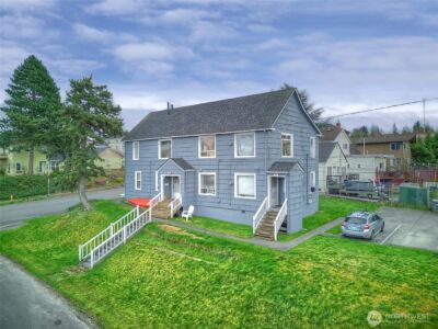 1018 Wall Street SE, Everett, WA 98201 - Photo 3