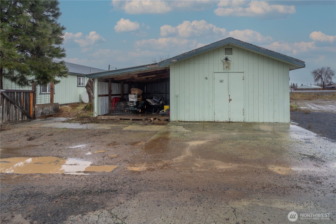 68 W State Highway 28 , Soap Lake, WA 98851