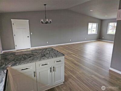 208 S 2nd Street , Oakville, WA 98568 - Photo 4