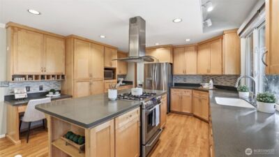 4715 227th Place SE, Sammamish, WA 98075 - Photo 17