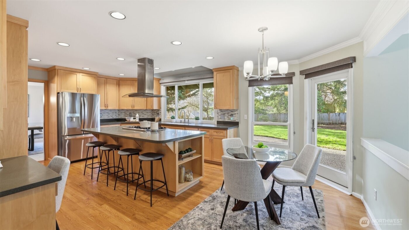 4715 227th Place SE, Sammamish, WA 98075