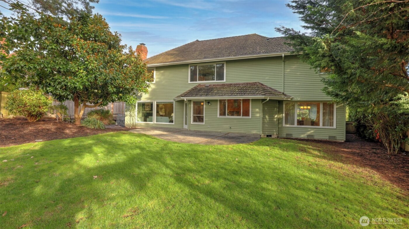 4715 227th Place SE, Sammamish, WA 98075