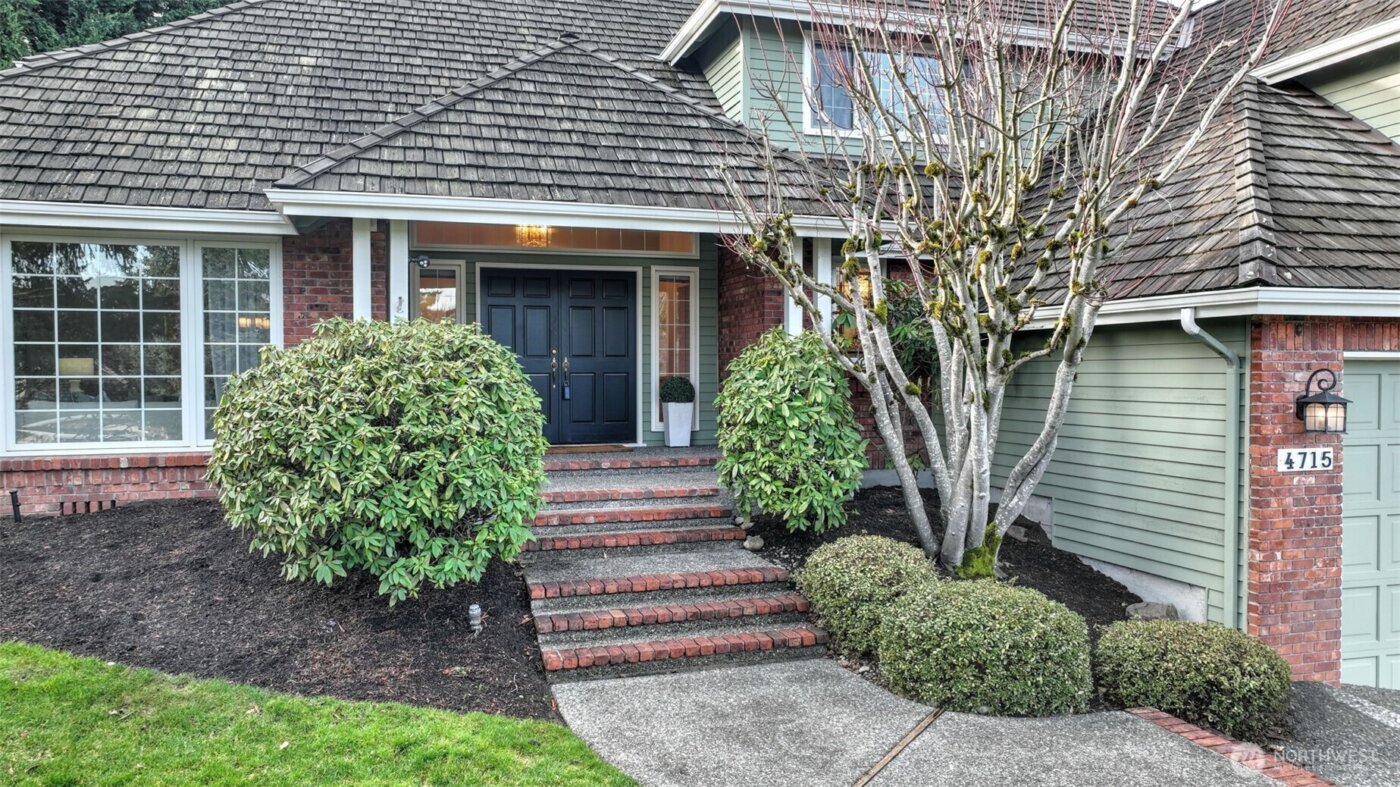 4715 227th Place SE, Sammamish, WA 98075