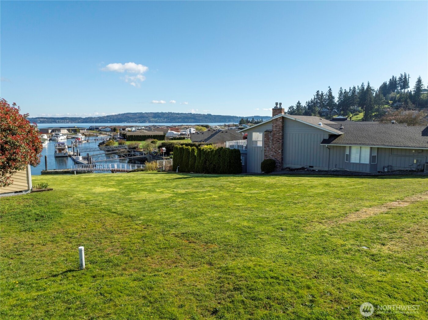 2271 Mariner Beach Drive , Oak Harbor, WA 98277