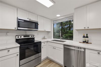 1112 S 23rd Street , Renton, WA 98055 - Photo 8