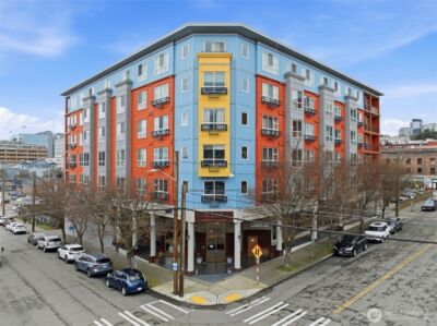 668 S Lane Street #404, Seattle, WA 98104