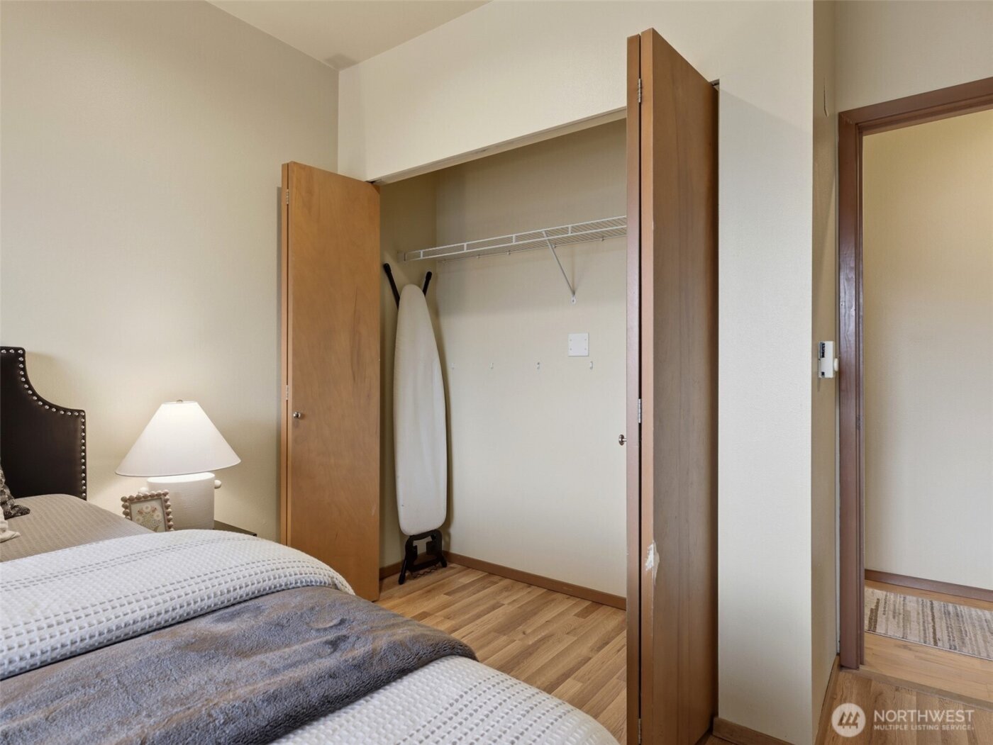 668 S Lane Street #404, Seattle, WA 98104