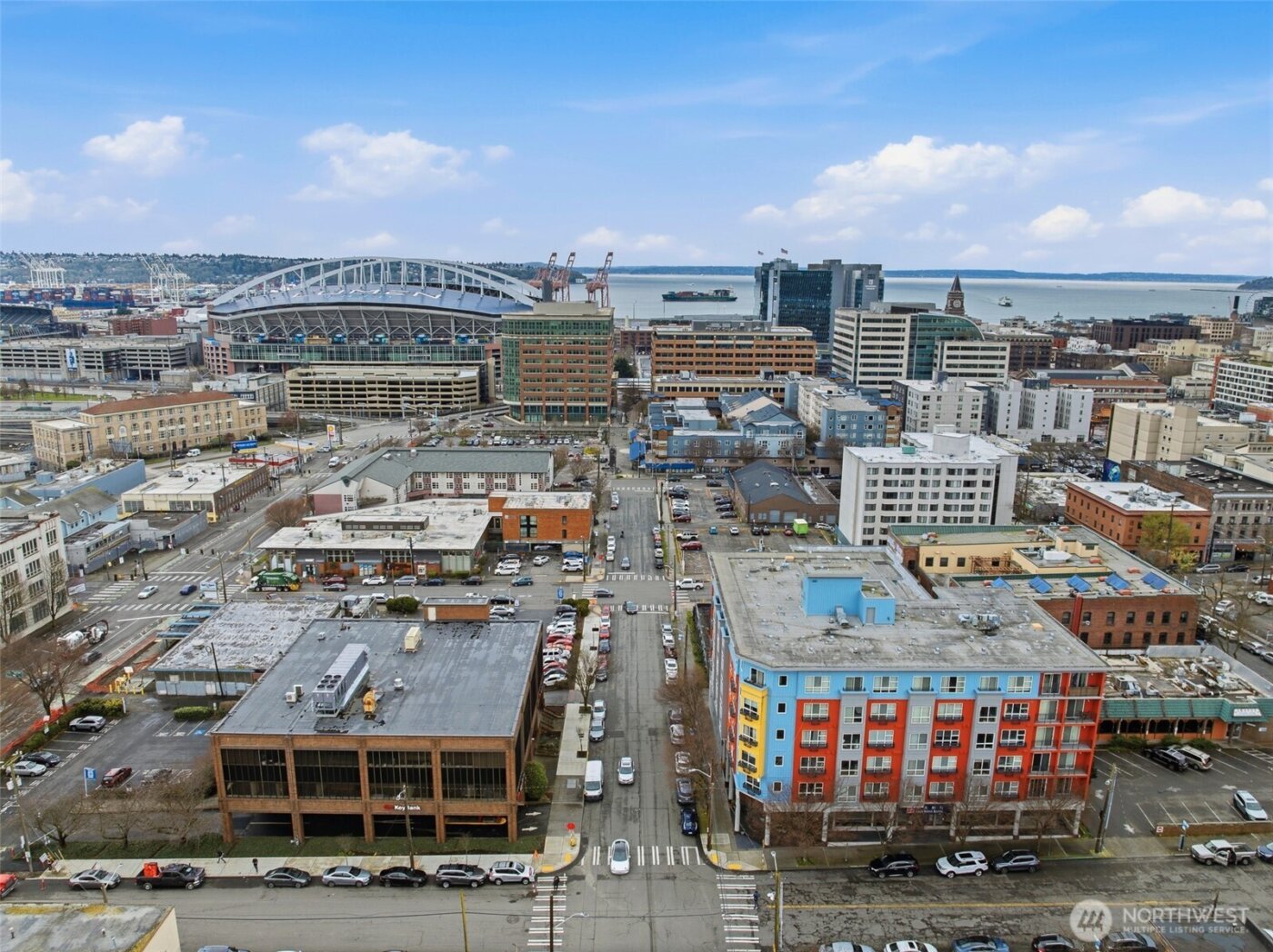 668 S Lane Street #404, Seattle, WA 98104