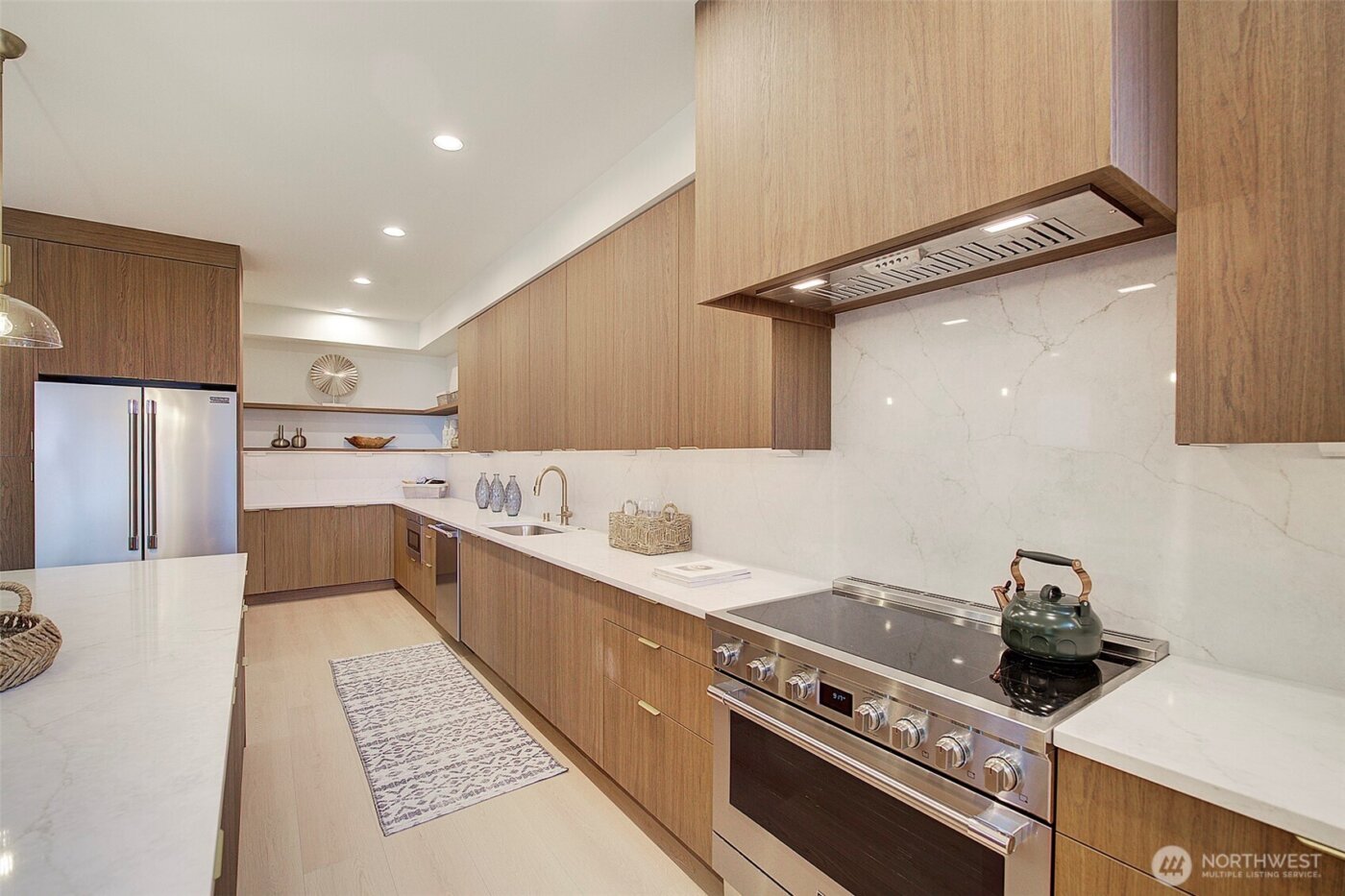 7341 California Avenue SW, Seattle, WA 98136