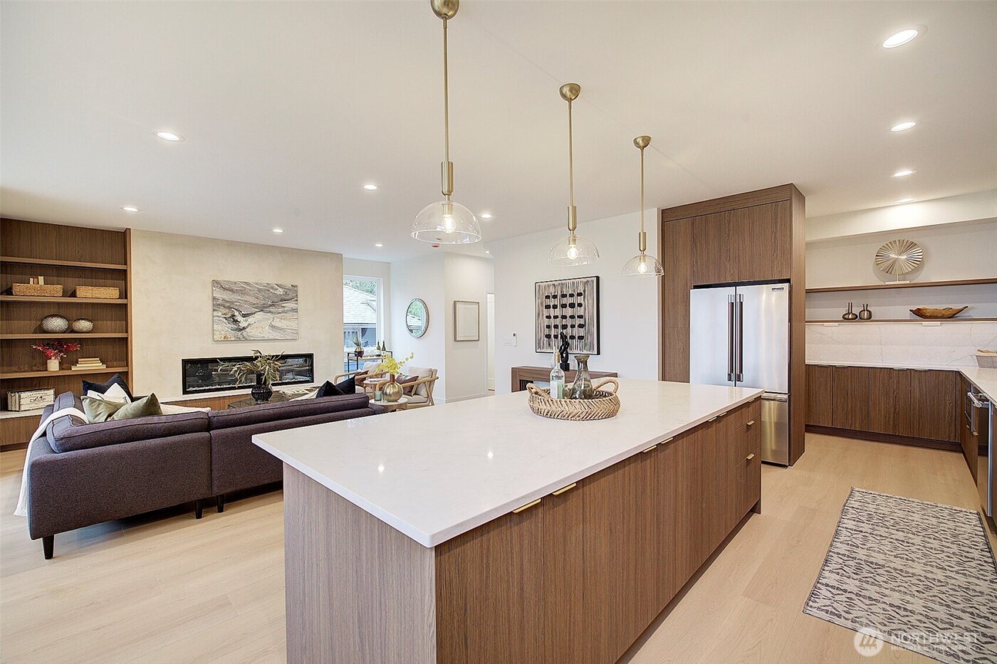 7341 California Avenue SW, Seattle, WA 98136