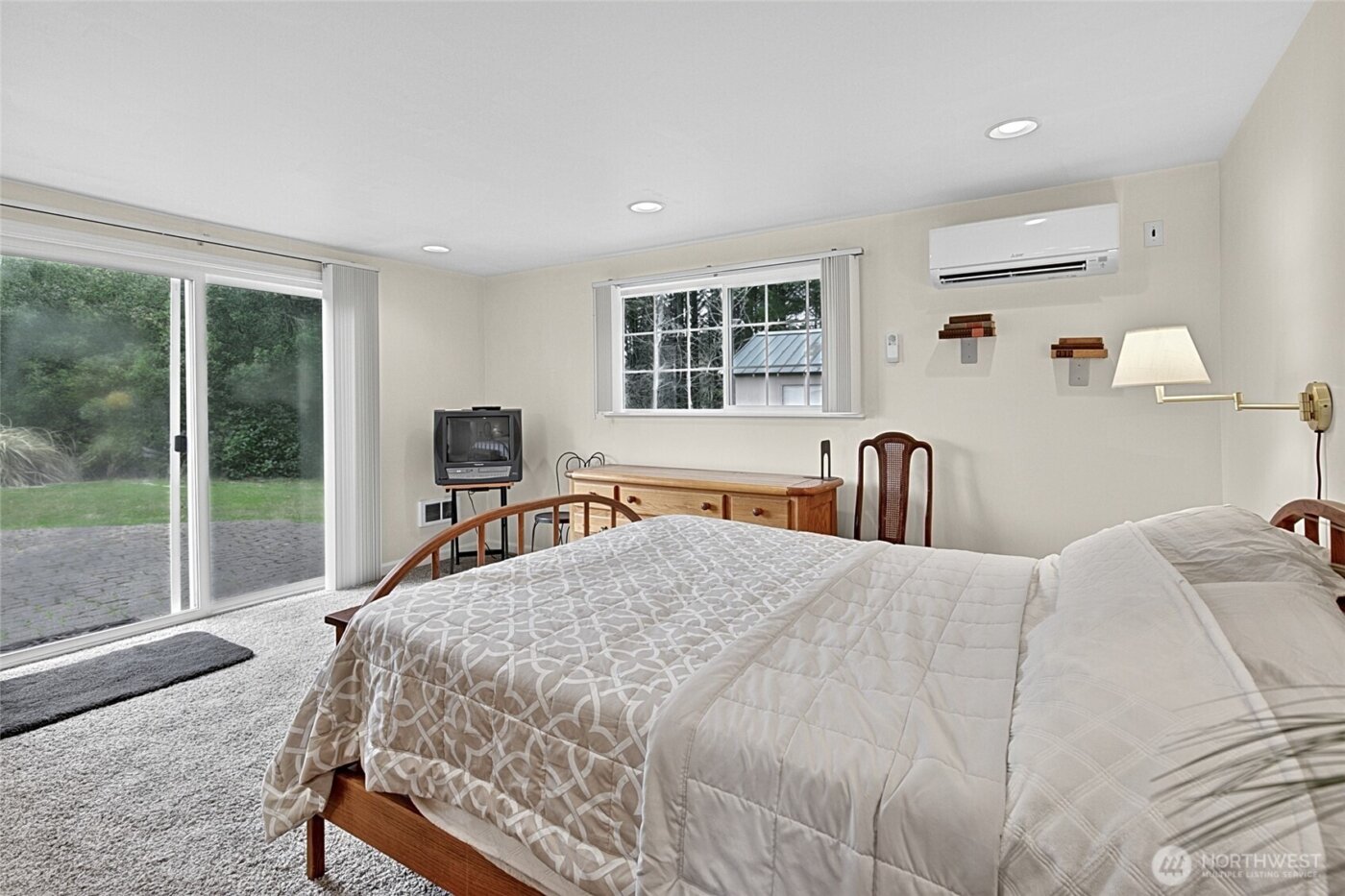 39 Oyehut Road , Hoquiam, WA 98550