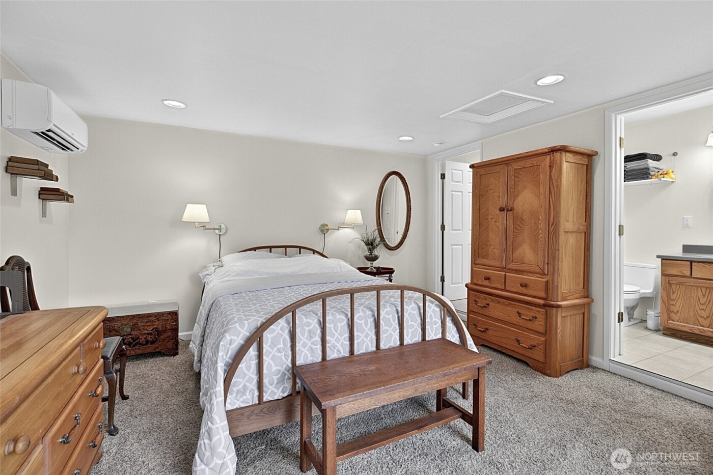 39 Oyehut Road , Hoquiam, WA 98550