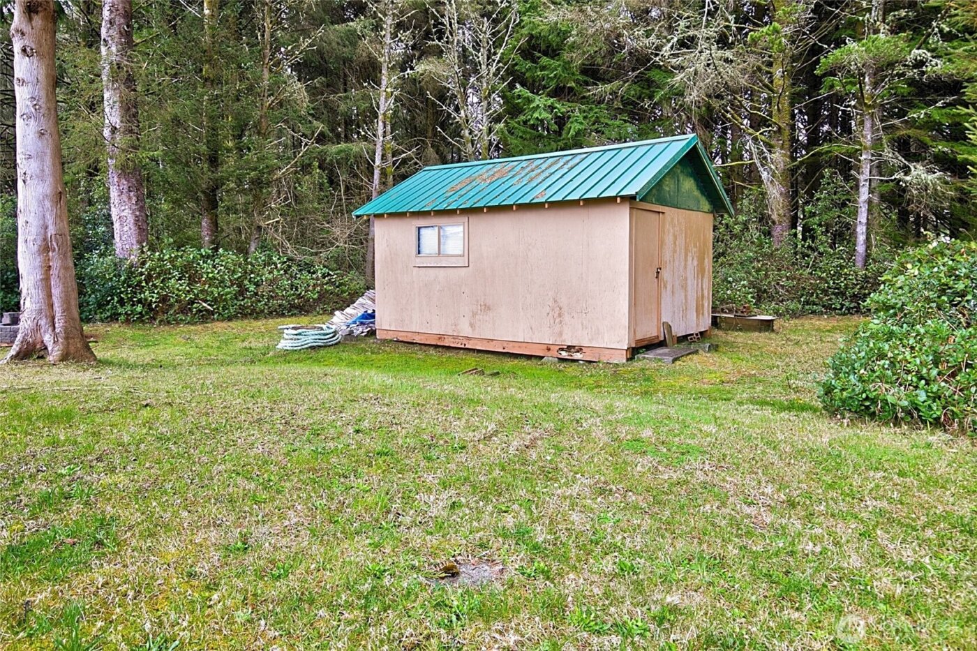 39 Oyehut Road , Hoquiam, WA 98550