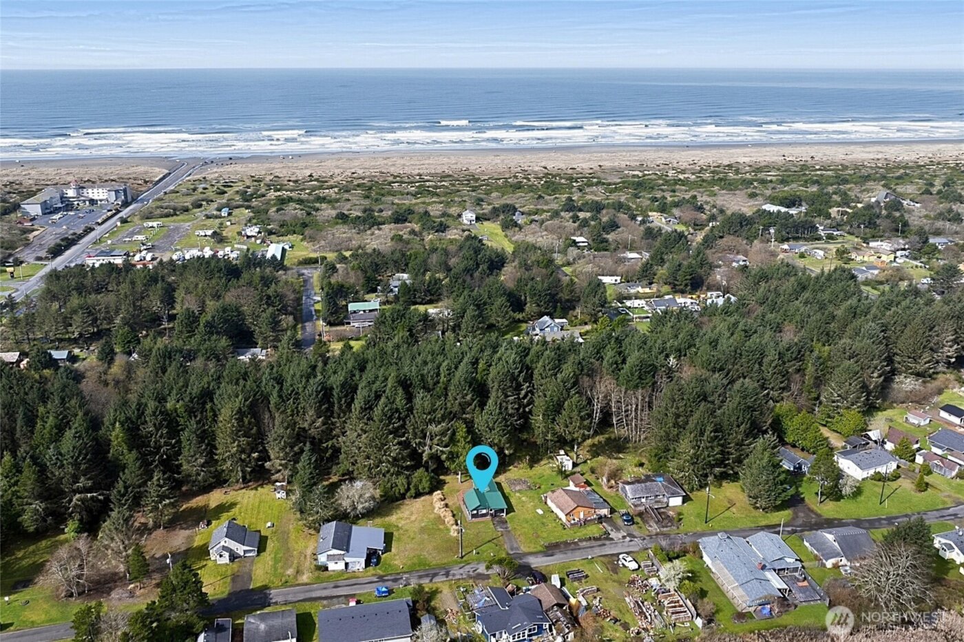 39 Oyehut Road , Hoquiam, WA 98550