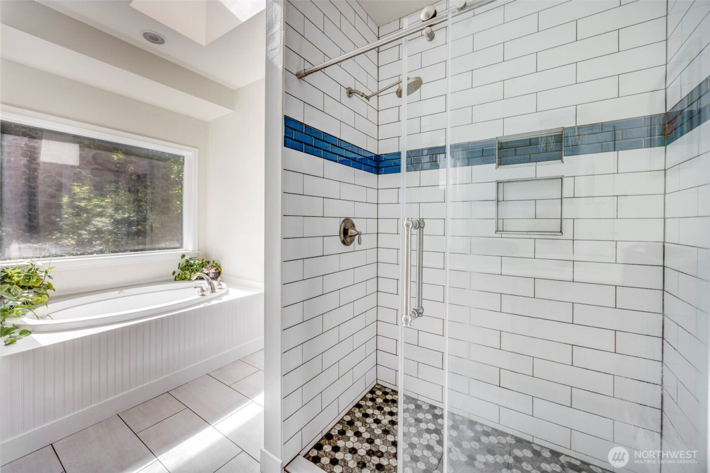 10380 Twin Brooks Lane NW, Silverdale, WA 98383