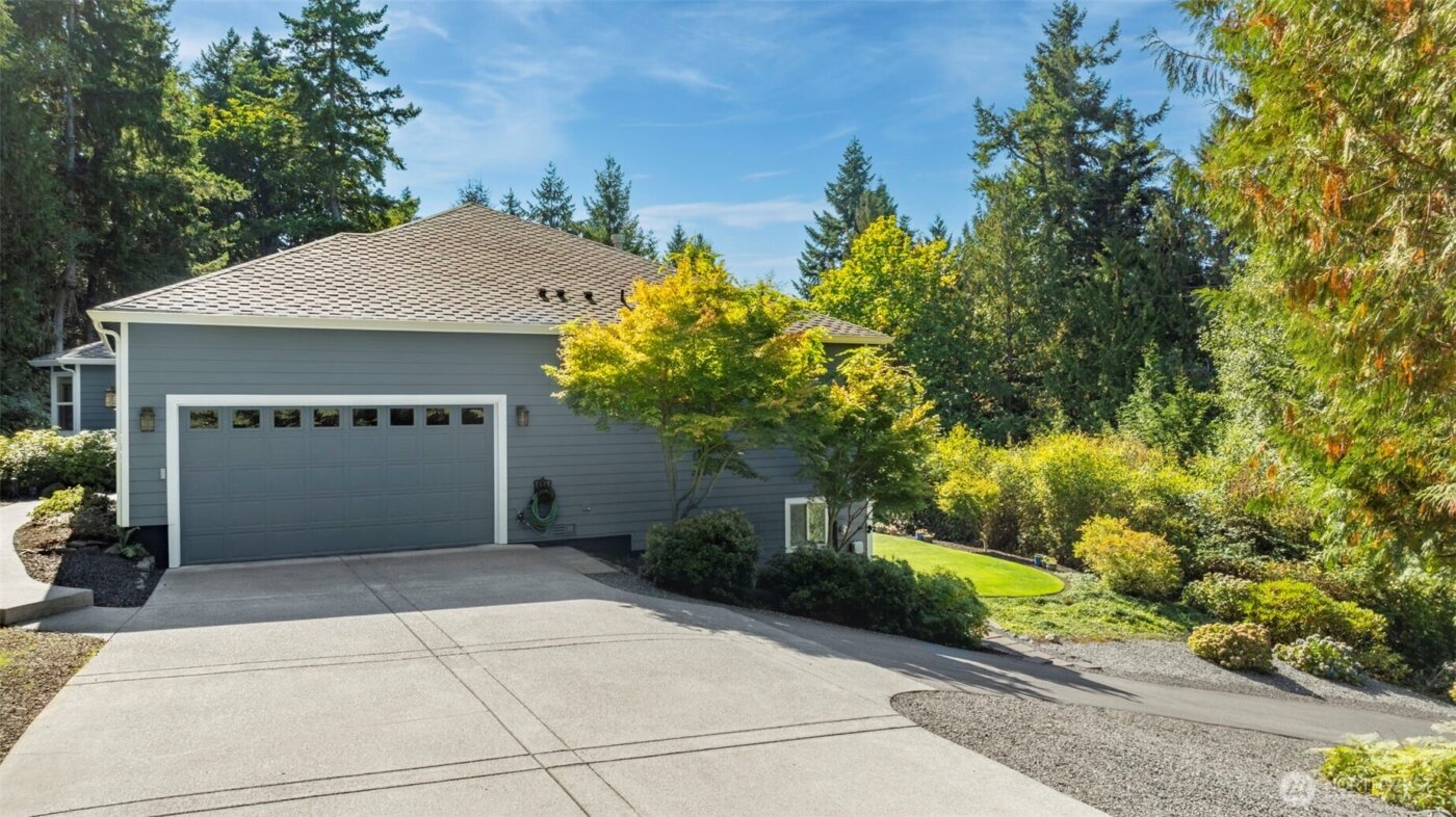 10380 Twin Brooks Lane NW, Silverdale, WA 98383