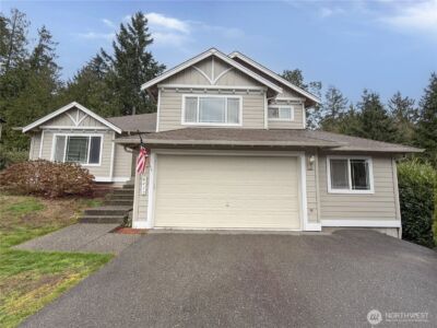 8412 NW Jeatran Place , Silverdale, WA 98383