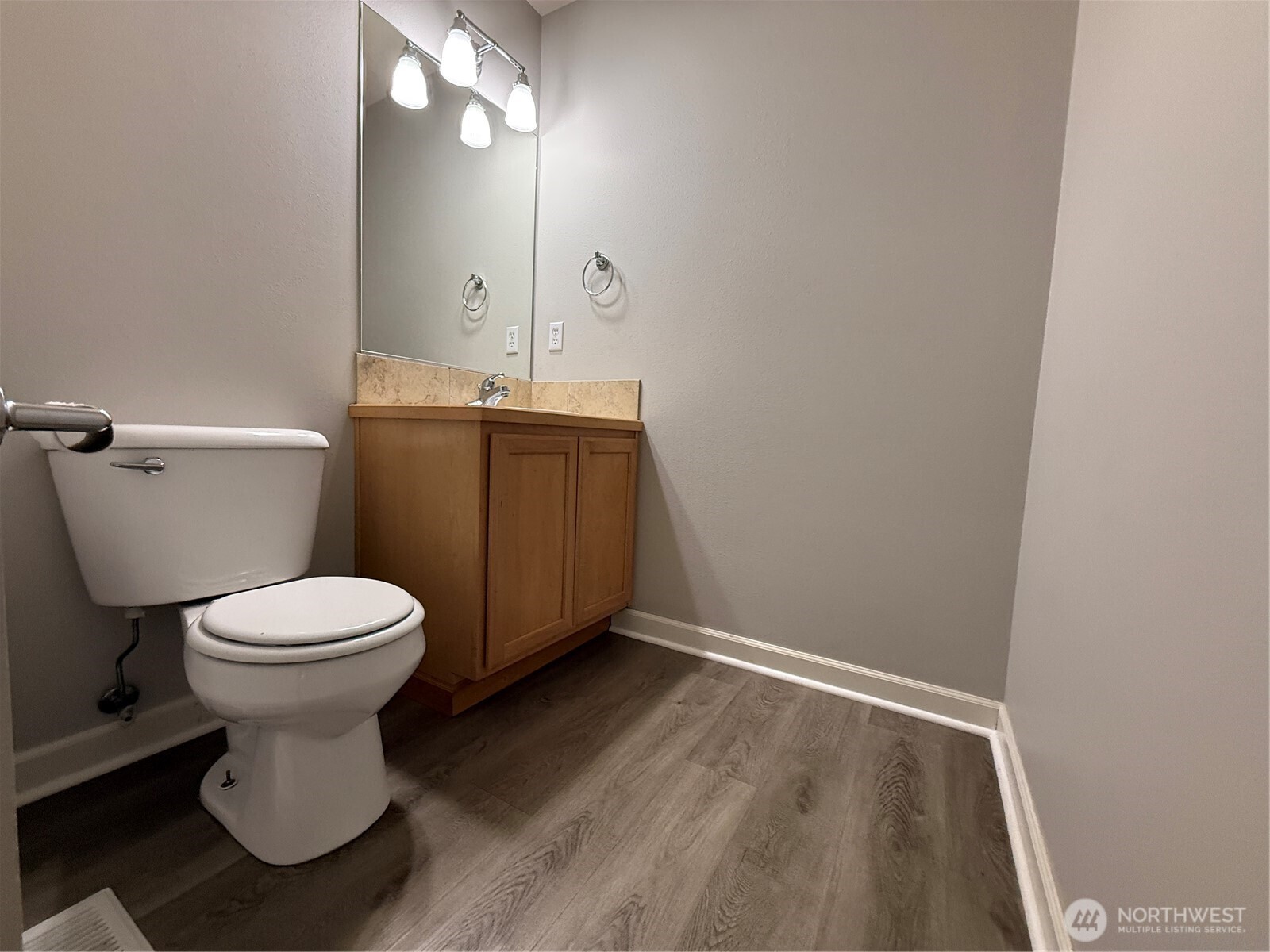 8412 NW Jeatran Place , Silverdale, WA 98383