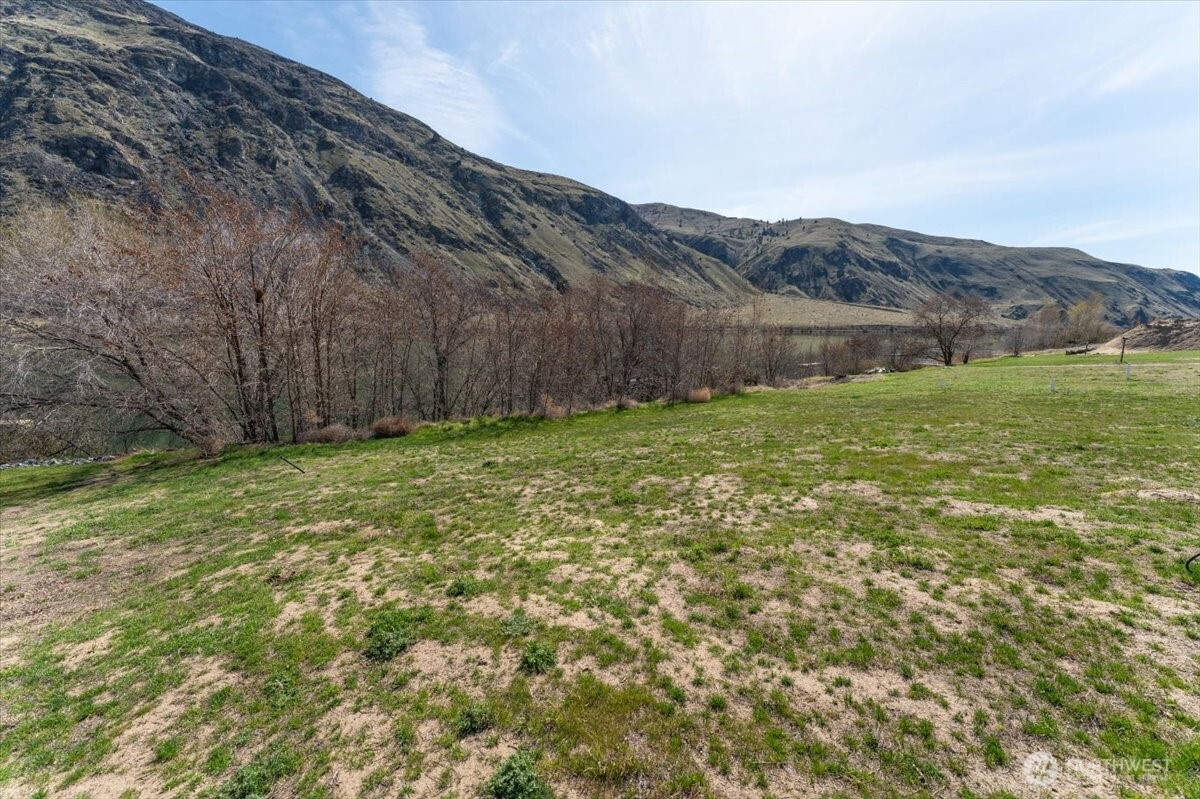 519 Hidden Lane , Chelan, WA 98816