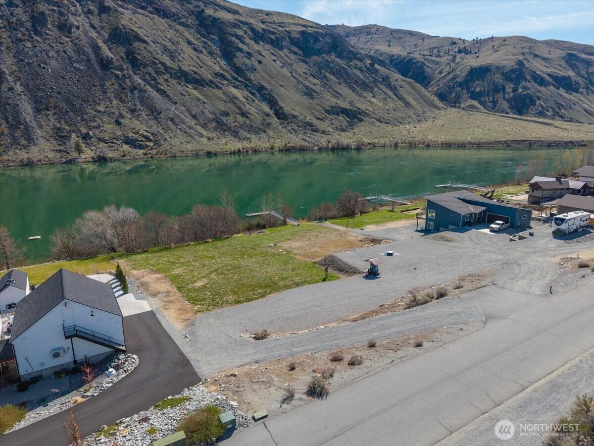 519 Hidden Lane , Chelan, WA 98816