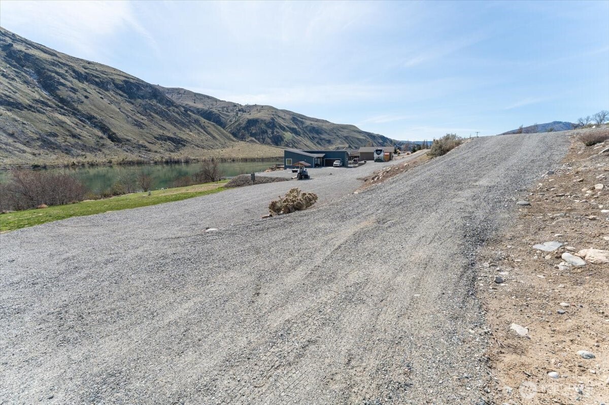 519 Hidden Lane , Chelan, WA 98816