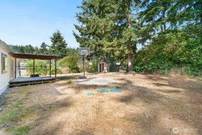 21605 145th Street E, Bonney Lake, WA 98391 - Photo 37