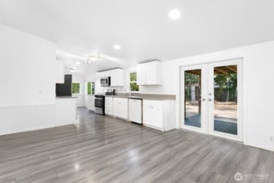 21605 145th Street E, Bonney Lake, WA 98391 - Photo 10