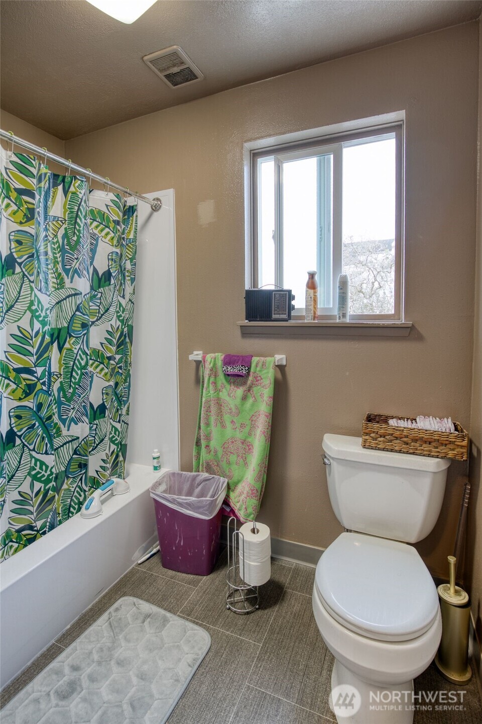 629 Terrace Avenue , Aberdeen, WA 98520