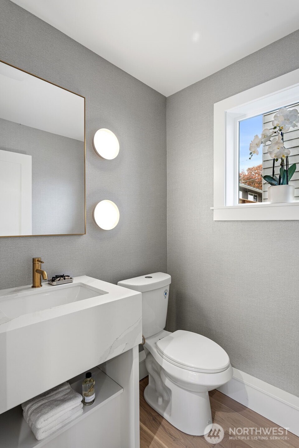 8003 25th Avenue NW, Seattle, WA 98117