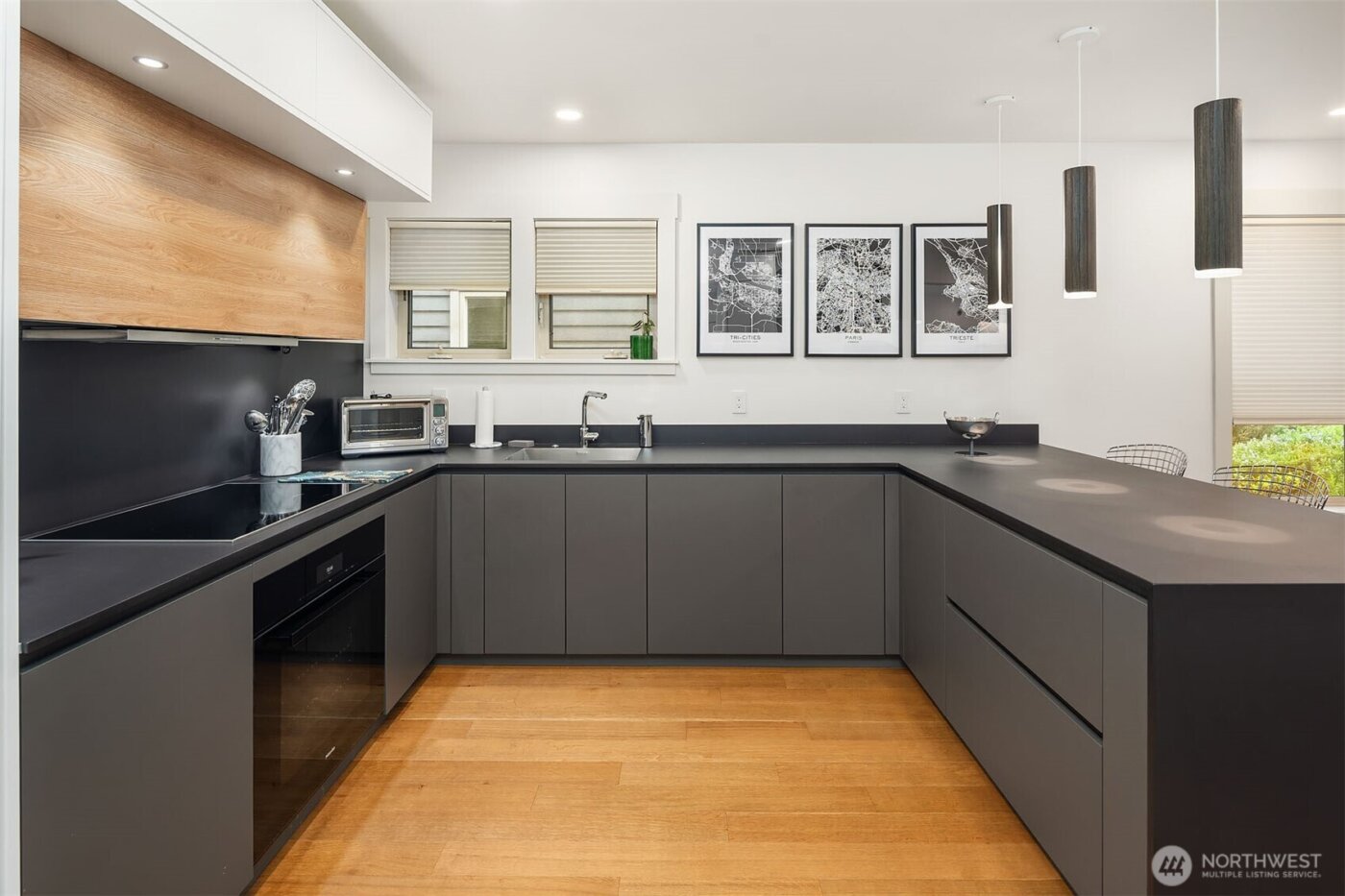 107 23rd Avenue #A, Seattle, WA 98122