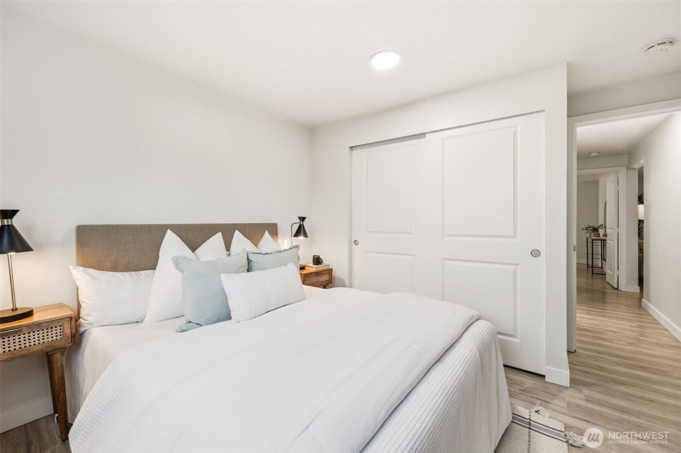 14222 NE 181st Place #N101, Woodinville, WA 98072