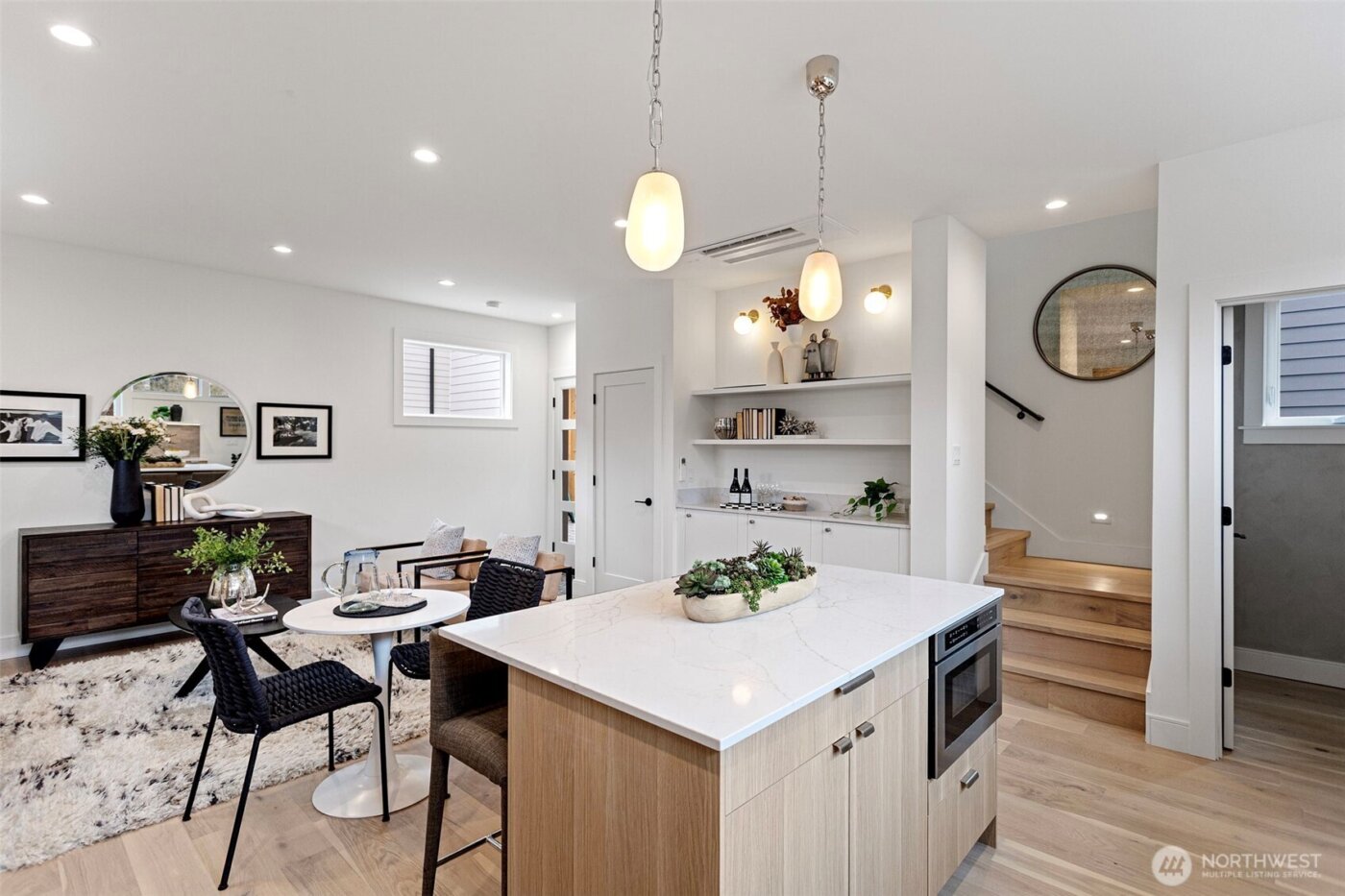 2510 NW 80th Street , Seattle, WA 98117