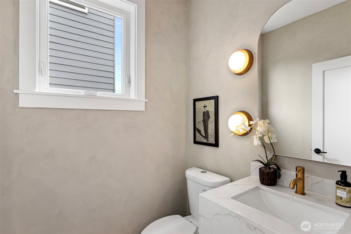 2510 NW 80th Street , Seattle, WA 98117