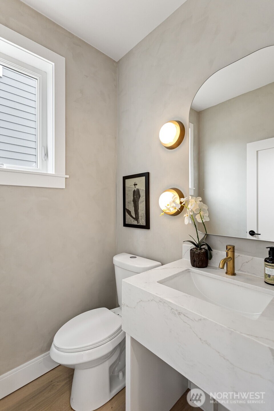 2510 NW 80th Street , Seattle, WA 98117