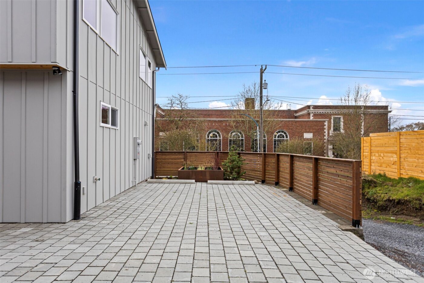 2510 NW 80th Street , Seattle, WA 98117