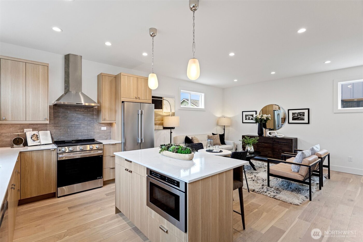 2510 NW 80th Street , Seattle, WA 98117