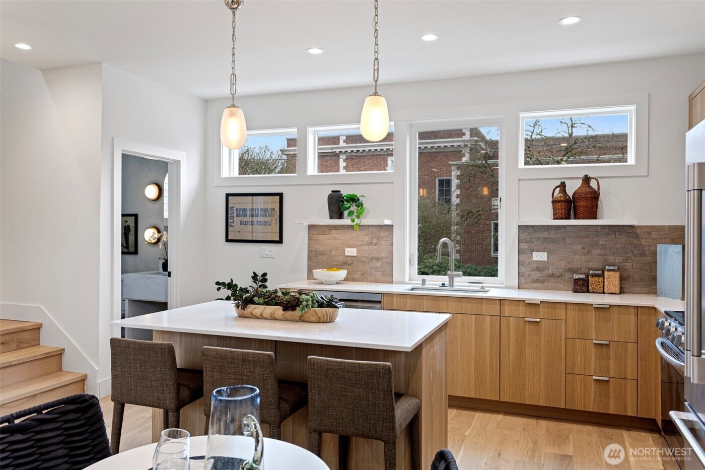 2510 NW 80th Street , Seattle, WA 98117