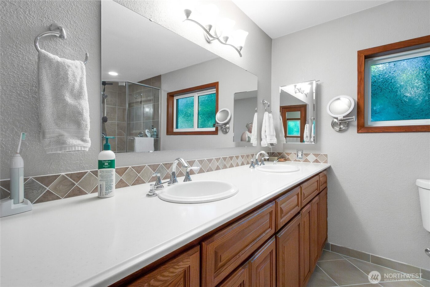 2925 87th Ave Ct E , Edgewood, WA 98371